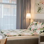 Appartamento Flora - Z Aneksem I Klimatyzacja, Basen Netflix