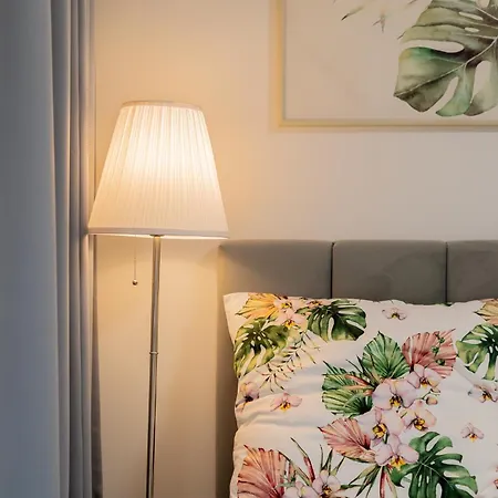 Apartman Flora - Z Aneksem I Klimatyzacja, Basen Netflix *