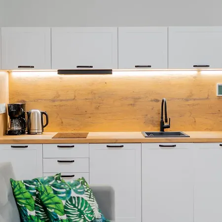 Apartman Flora - Z Aneksem I Klimatyzacja, Basen Netflix