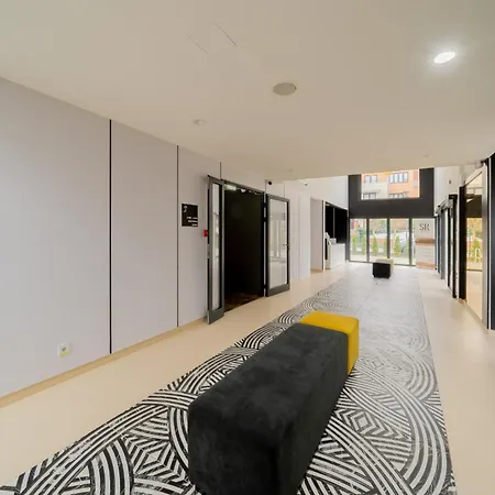 Flora - Z Aneksem I Klimatyzacja, Basen Netflix * Kołobrzeg