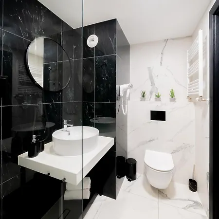 Apartman Flora - Z Aneksem I Klimatyzacja, Basen Netflix Kołobrzeg